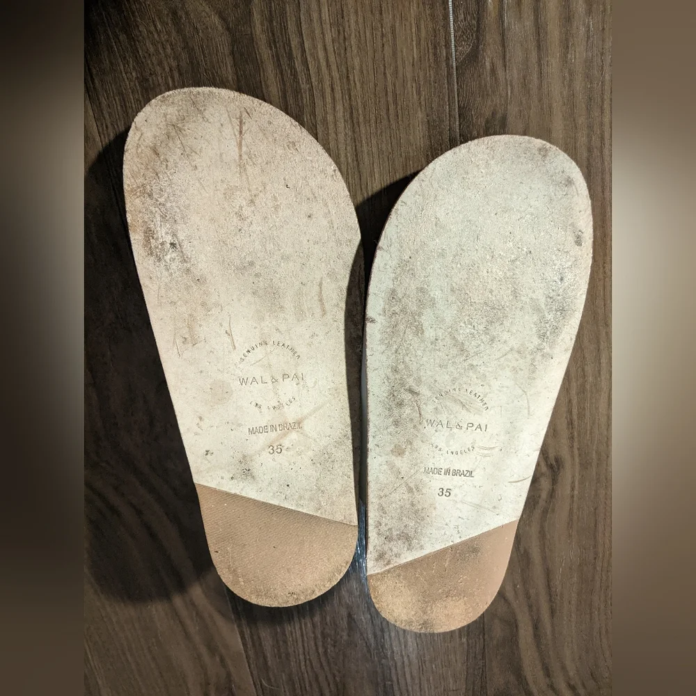 Wal & Pai - Ogdenclogs Slip-On Mules | Ivory | Size 35 (Size 5 U.S.) - Picture 10 of 16